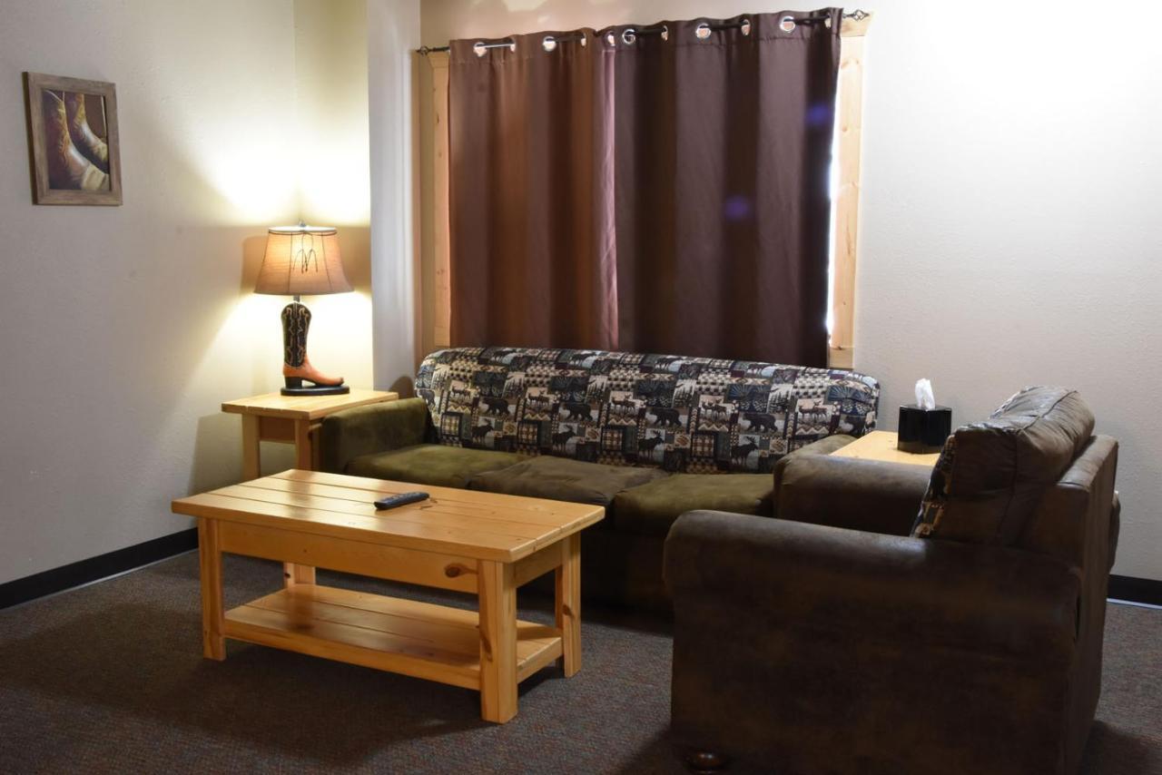 ויסקונסין דלס Woodside Dells Hotel & Suites מראה חיצוני תמונה