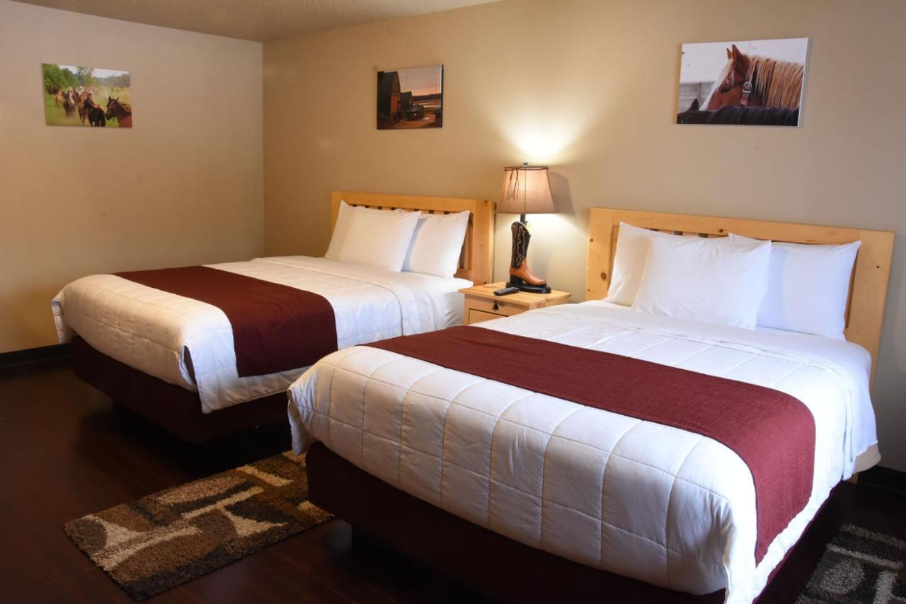 ויסקונסין דלס Woodside Dells Hotel & Suites מראה חיצוני תמונה